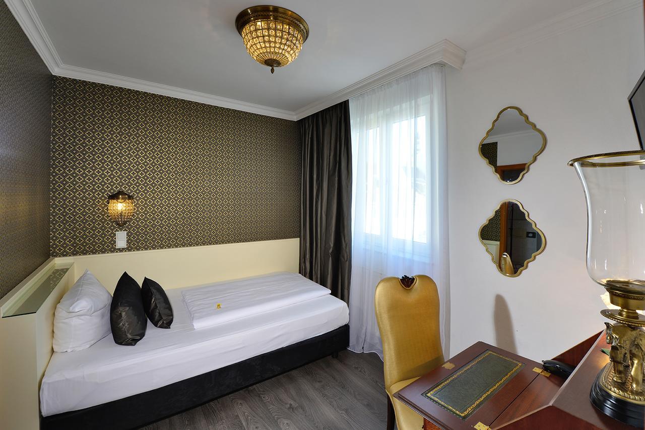 Hotel Domstern Кёльн Экстерьер фото