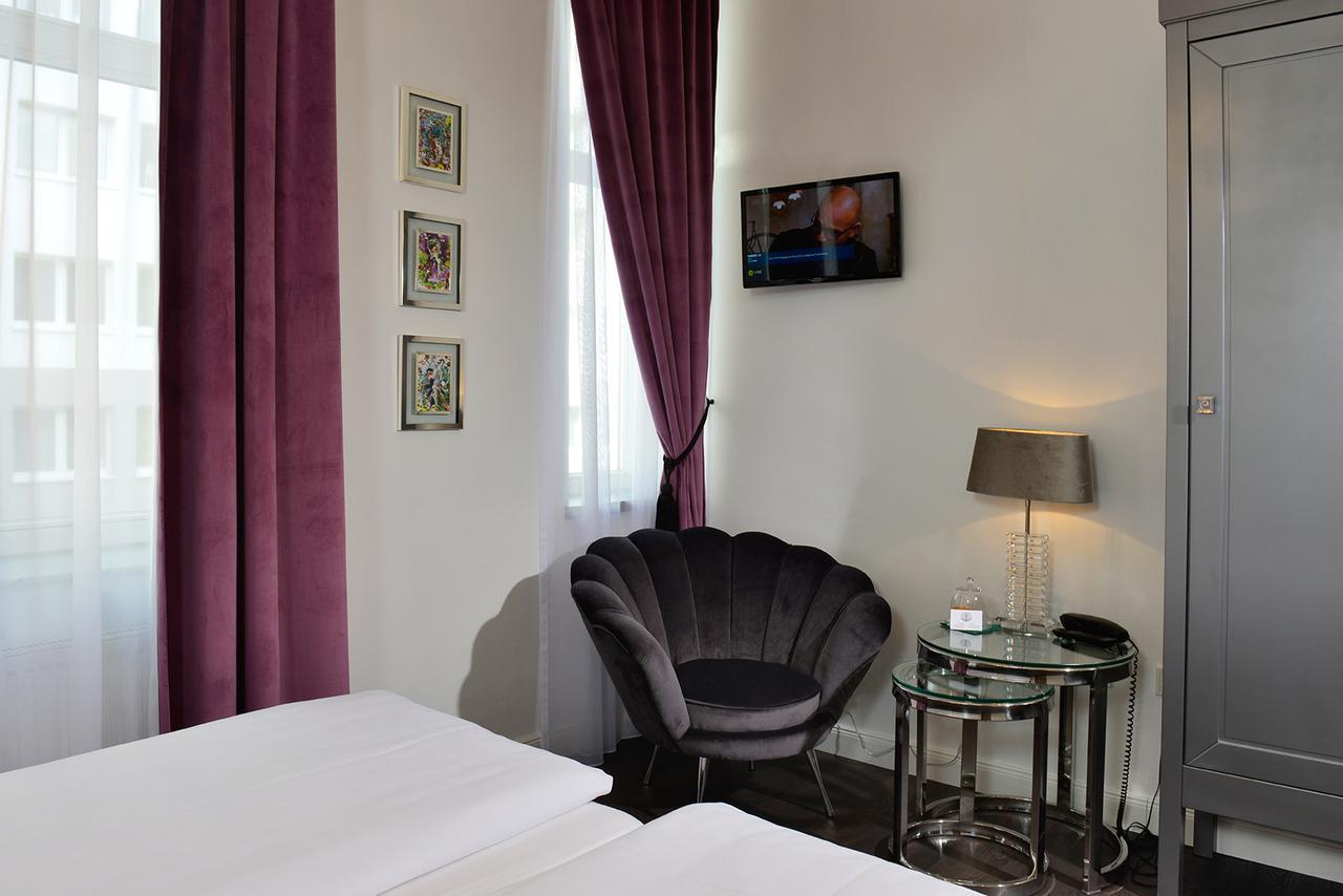Hotel Domstern Кёльн Экстерьер фото