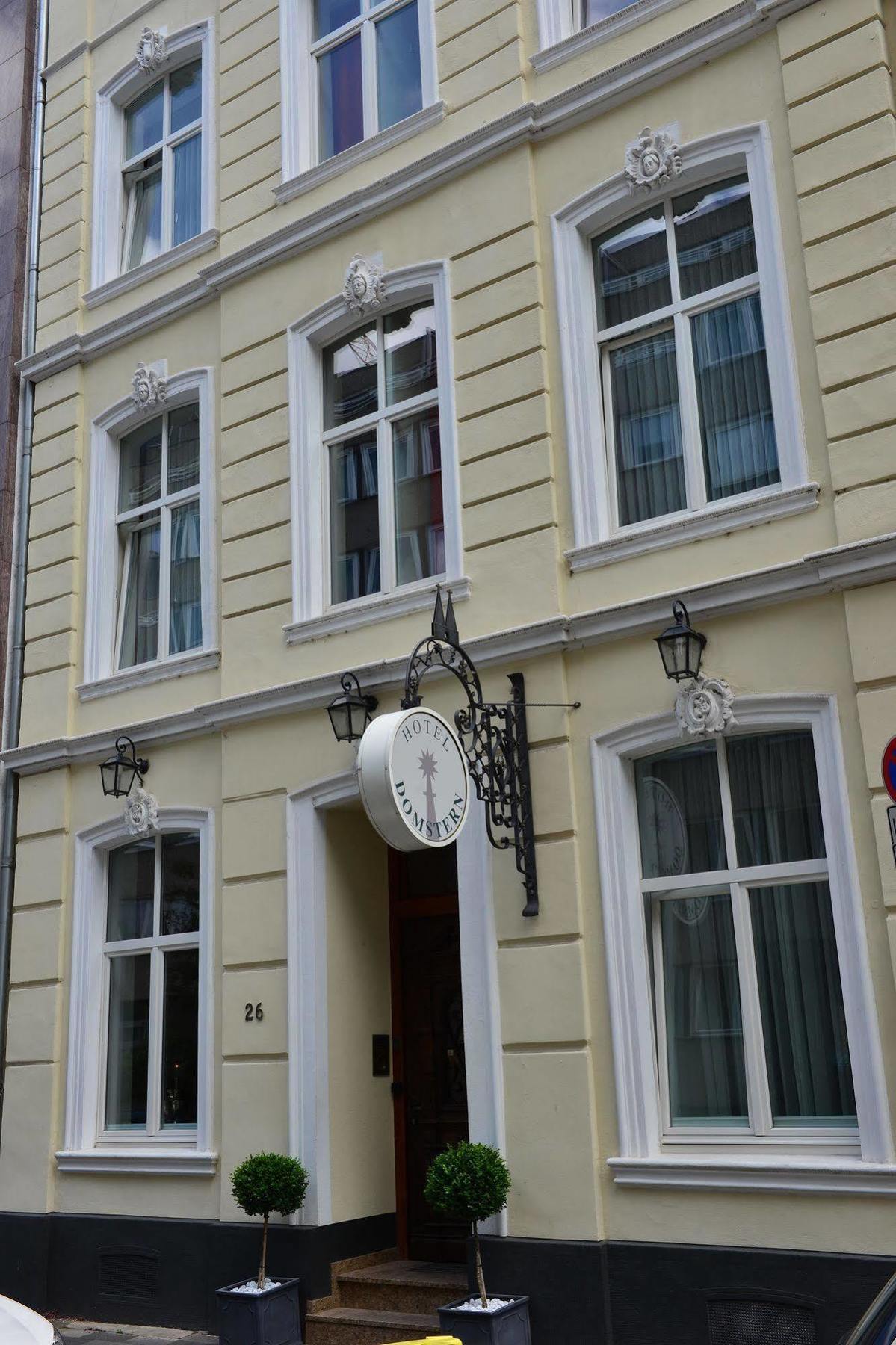 Hotel Domstern Кёльн Экстерьер фото