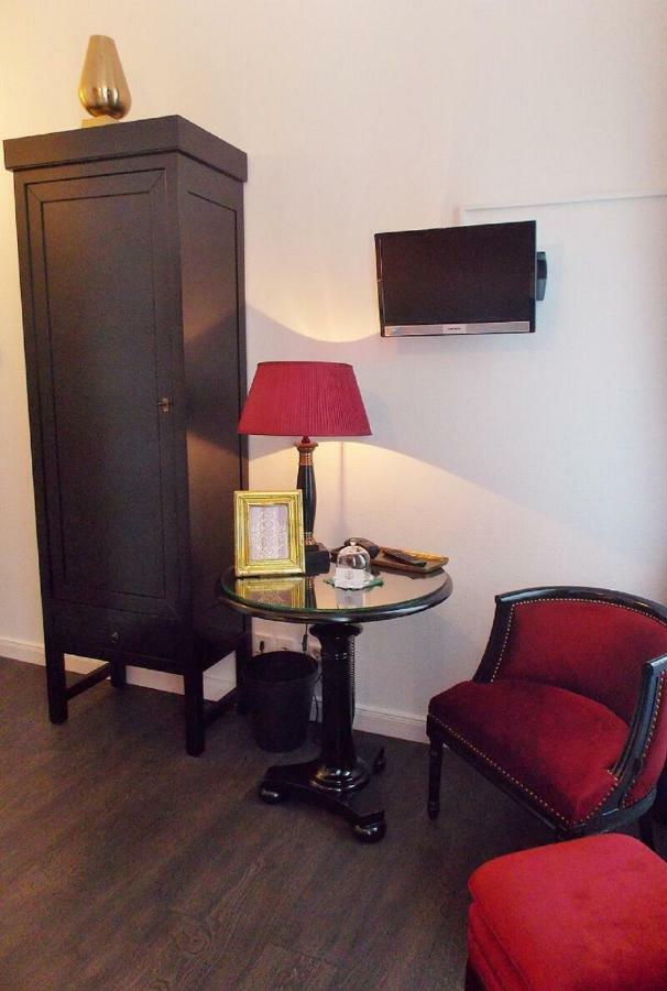 Hotel Domstern Кёльн Экстерьер фото